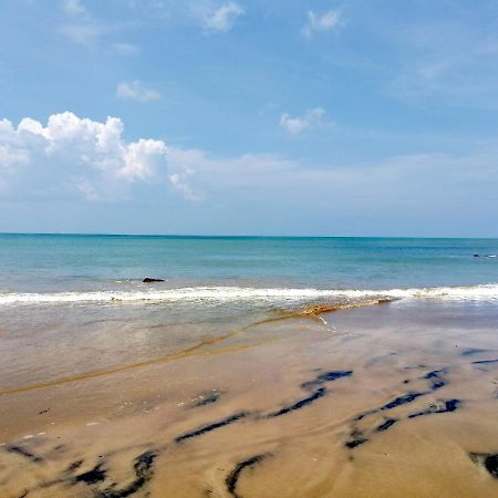 Phoenix Beach Resort Каньякумарі Екстер'єр фото